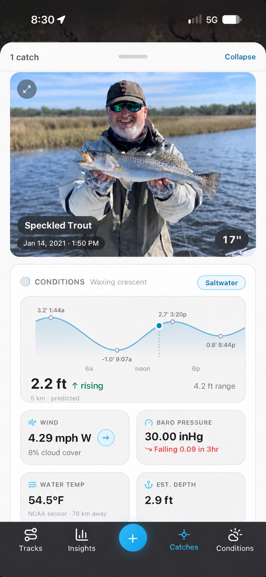 Catch detail showing a speckled trout with a tide chart, wind, pressure, water temperature, and estimated depth
